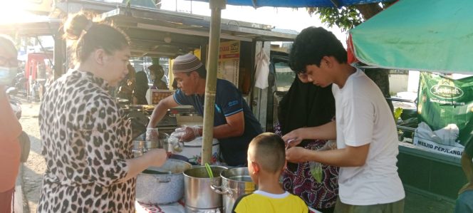 
					Toge Panyabungan Wak Dollah Laris Manis Di Kota Medan