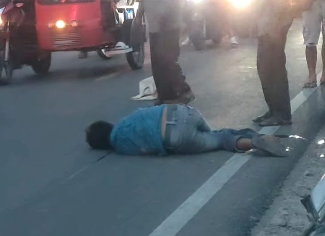 
					Jelang Magrib, Pengendara Terkapar di Jalan Raya Mompang Julu